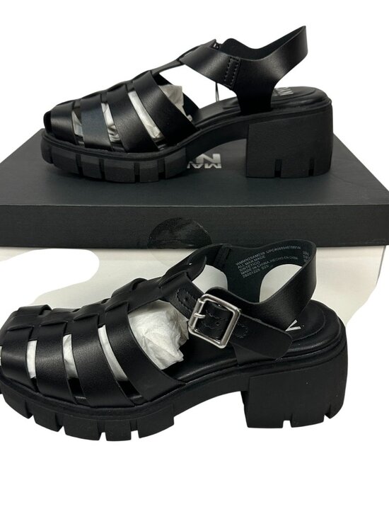 Madden NYC Black Fisherman Sandal Size 6 Adjustable Comfort Straps Chunky Sole - Picture 1 of 14